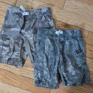 GUC 2 Pairs Lucky Brand Kids Camouflage Shorts Size 5 *P13